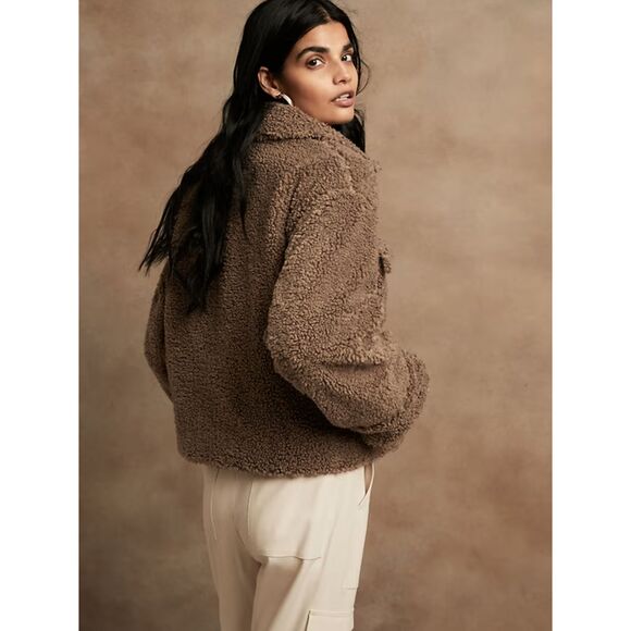 NWT Banana Republic Cropped Sherpa Trucker Jacket - Caramel - XL - Picture 2 of 6